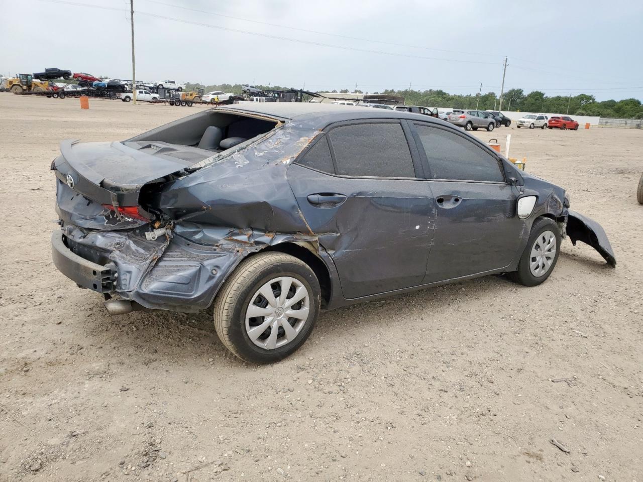 2017 Toyota Corolla - Фото 3