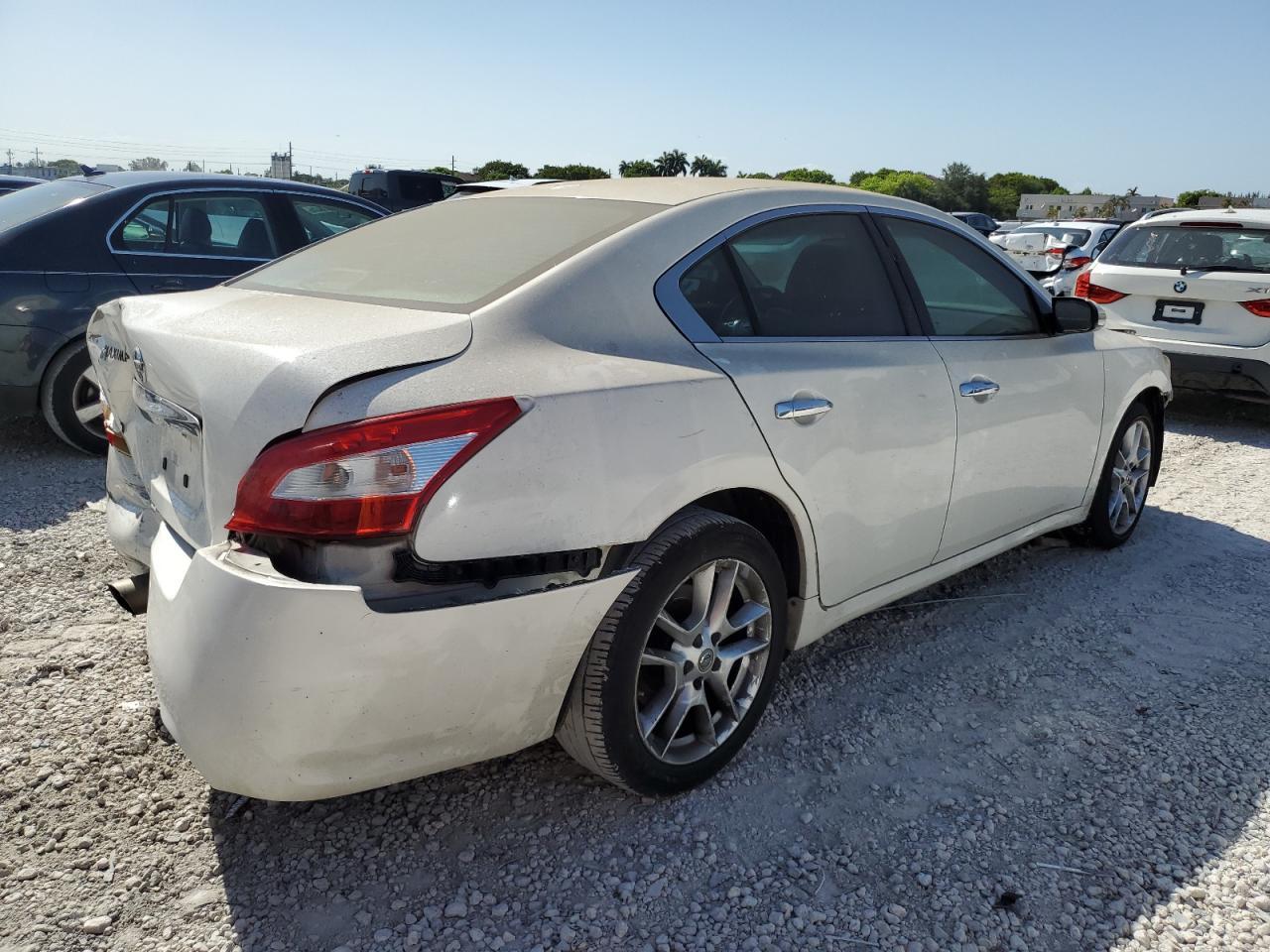 2009 Nissan Maxima S - Фото 3