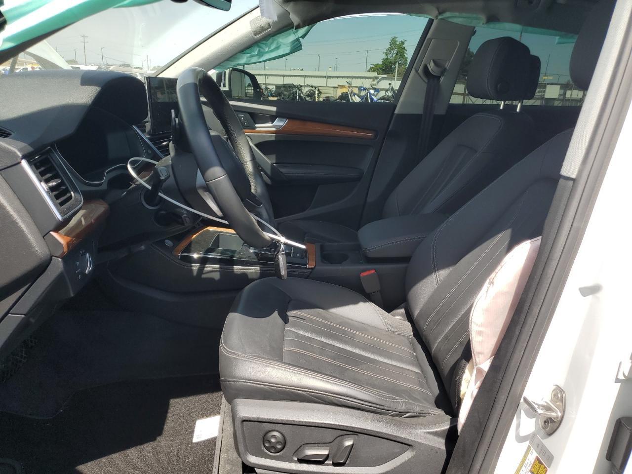 2023 Audi Q5 Premium Plus 45 - Image 7