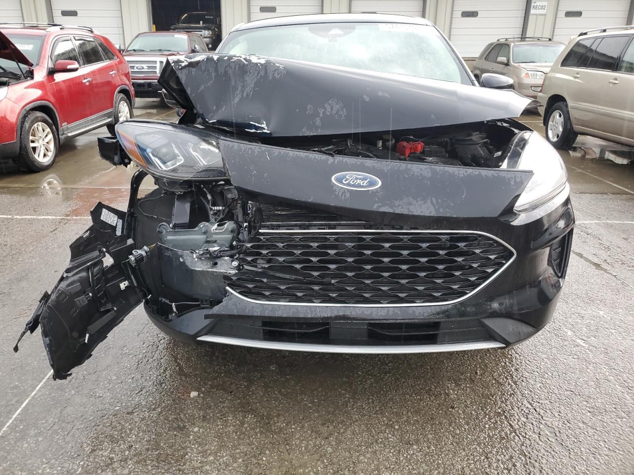 2020 Ford Escape Se - Image 5