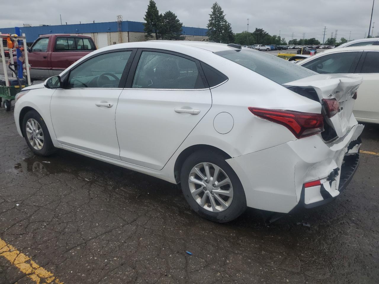2021 Hyundai Accent Se - Image 2