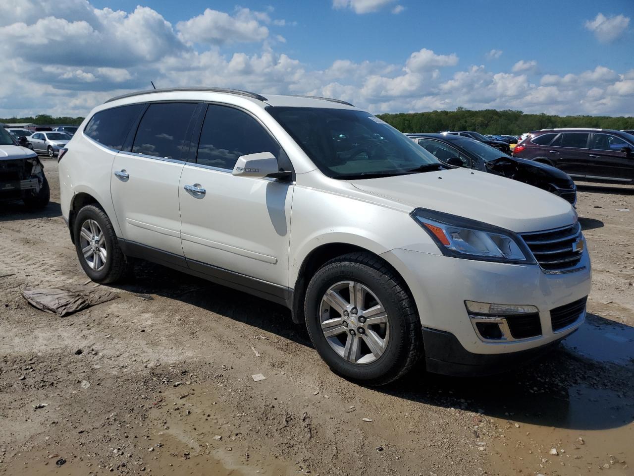2013 Chevrolet Traverse Lt - Image 4