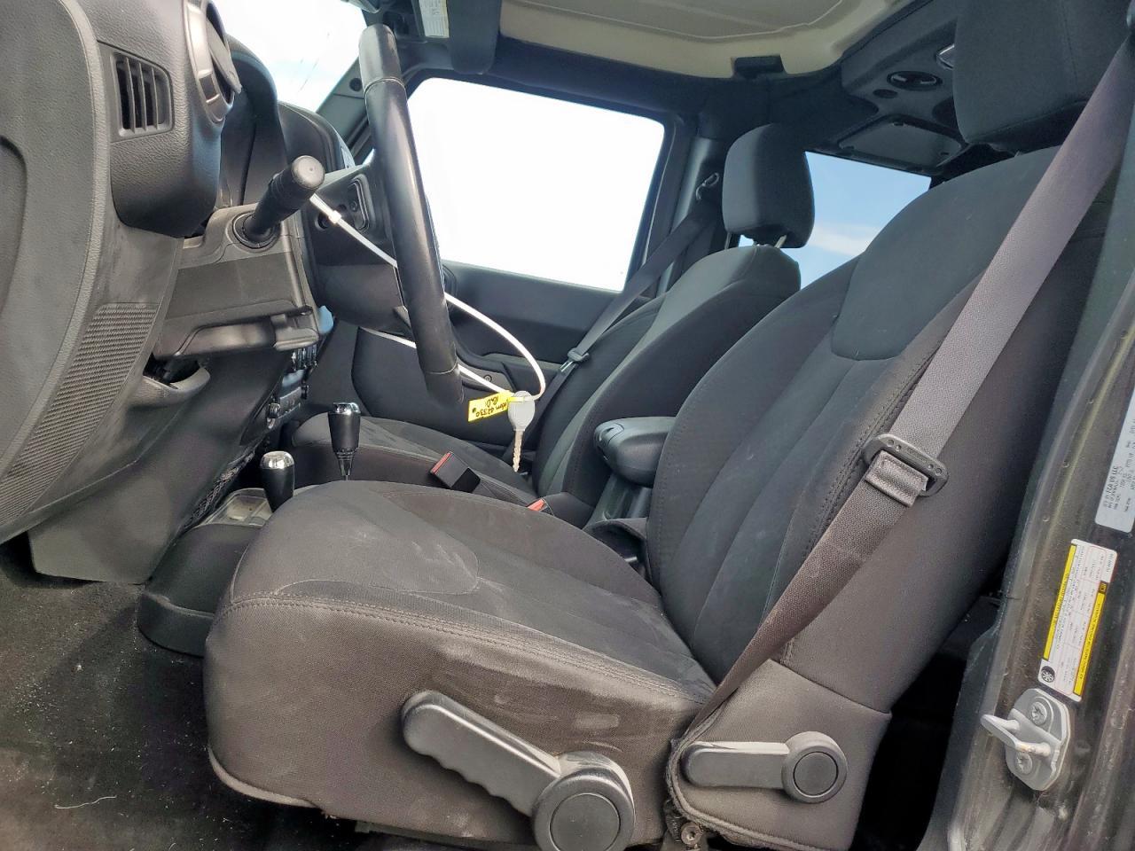 2017 Jeep Wrangler Unlimited Sport - Фото 7