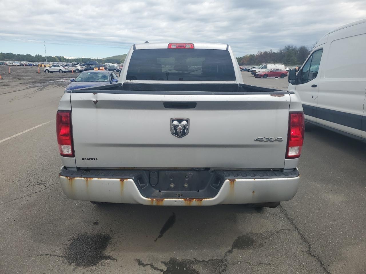 2019 Ram 1500 Classic Tradesman - Image 6