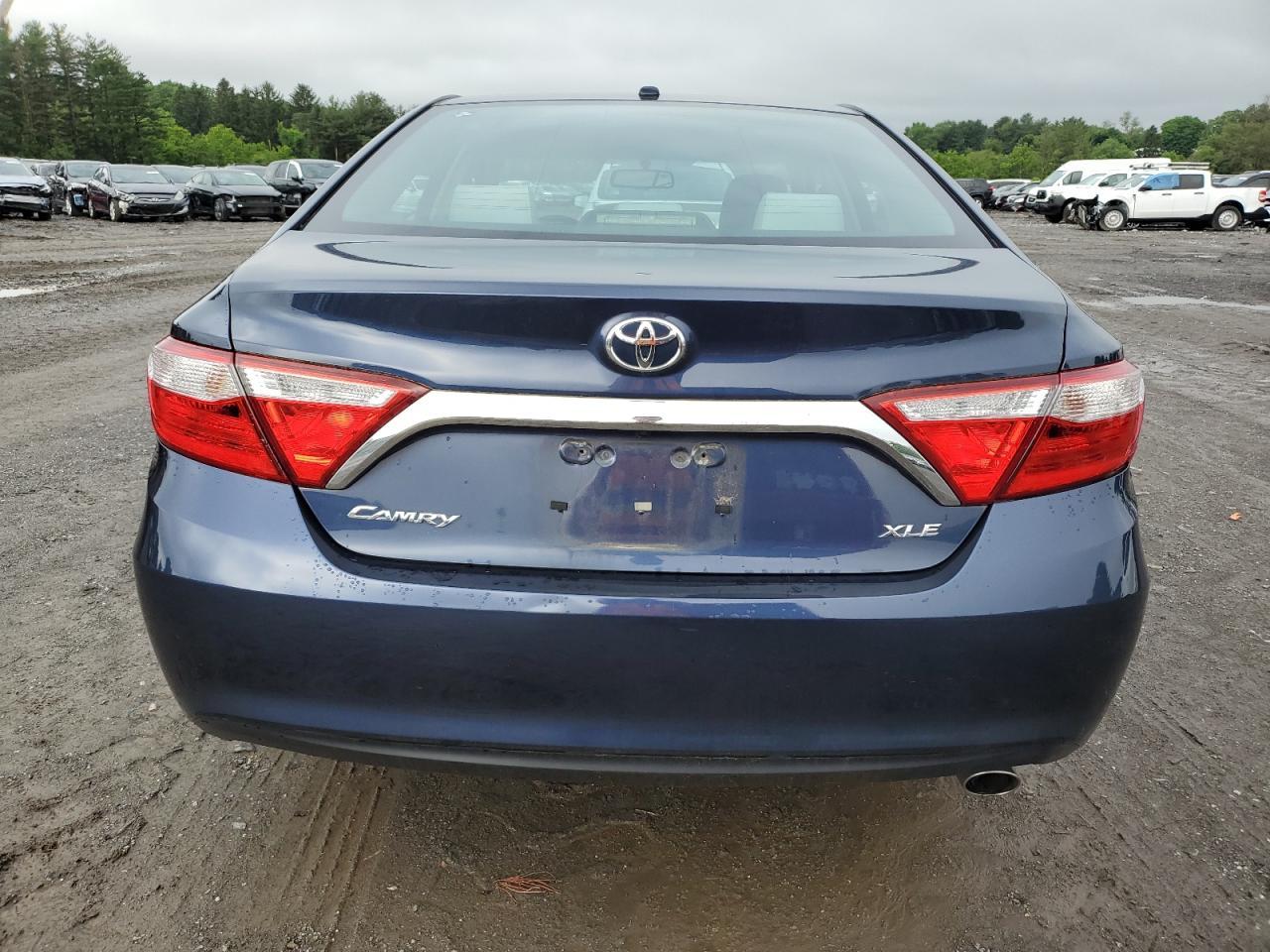 2016 Toyota Camry Le - Image 6