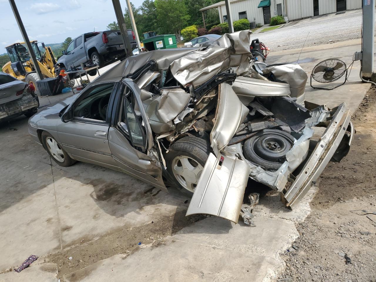 1999 Chevrolet Lumina Base - Фото 2