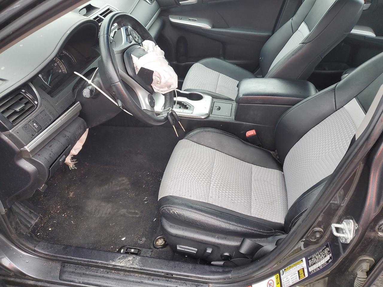 2012 Toyota Camry Base - Фото 7