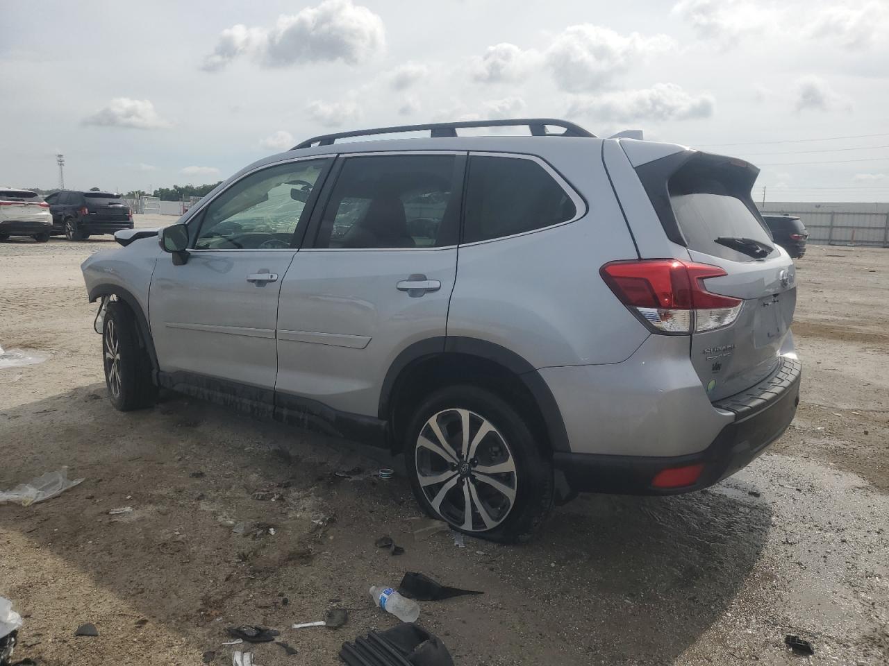 2023 Subaru Forester Limited - Фото 2