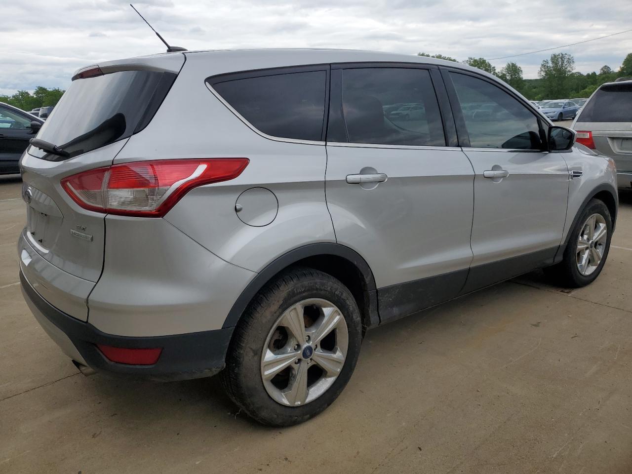 2016 Ford Escape Se - Фото 3
