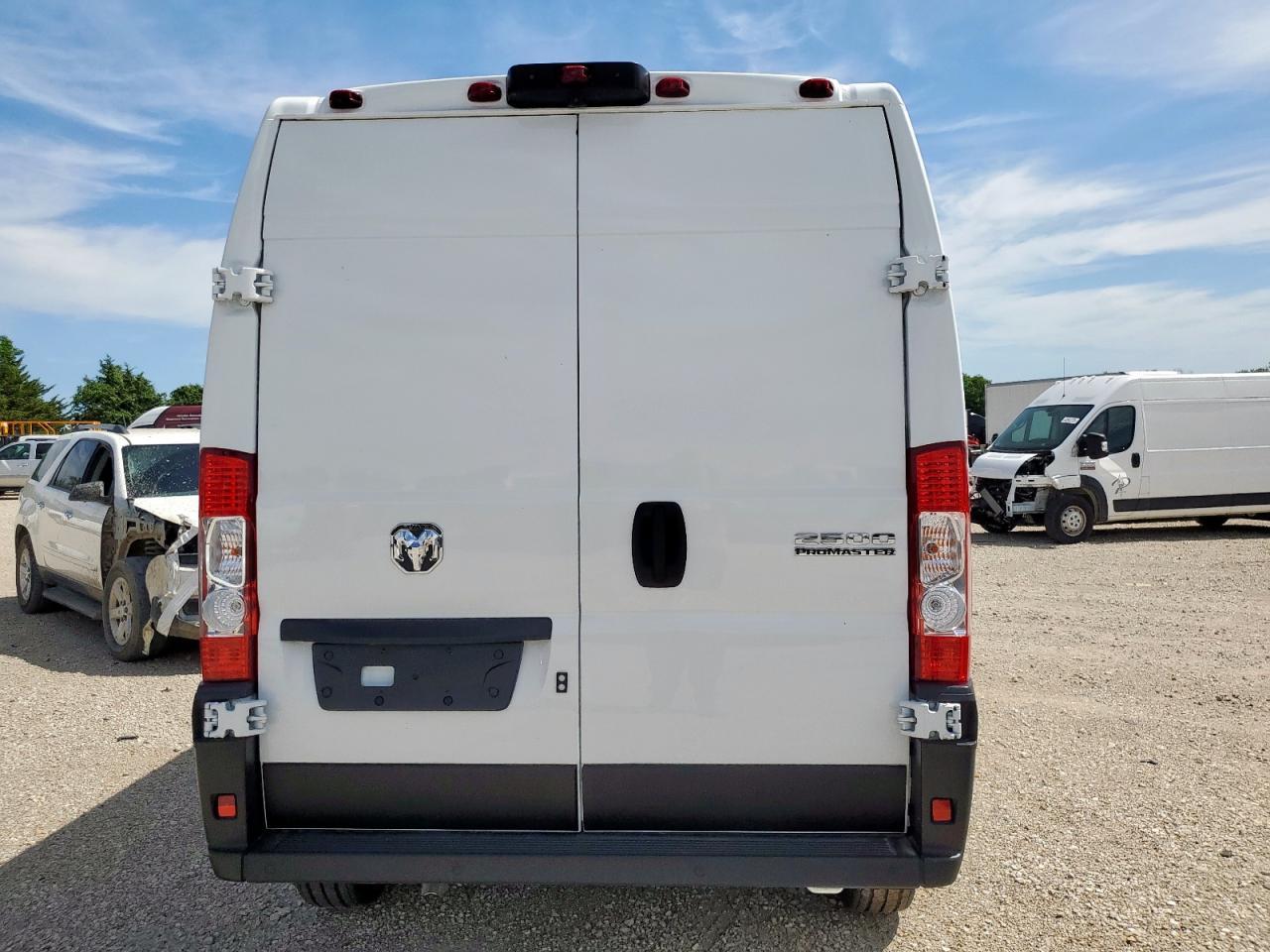 2024 Ram Promaster 2500 2500 High - Фото 6