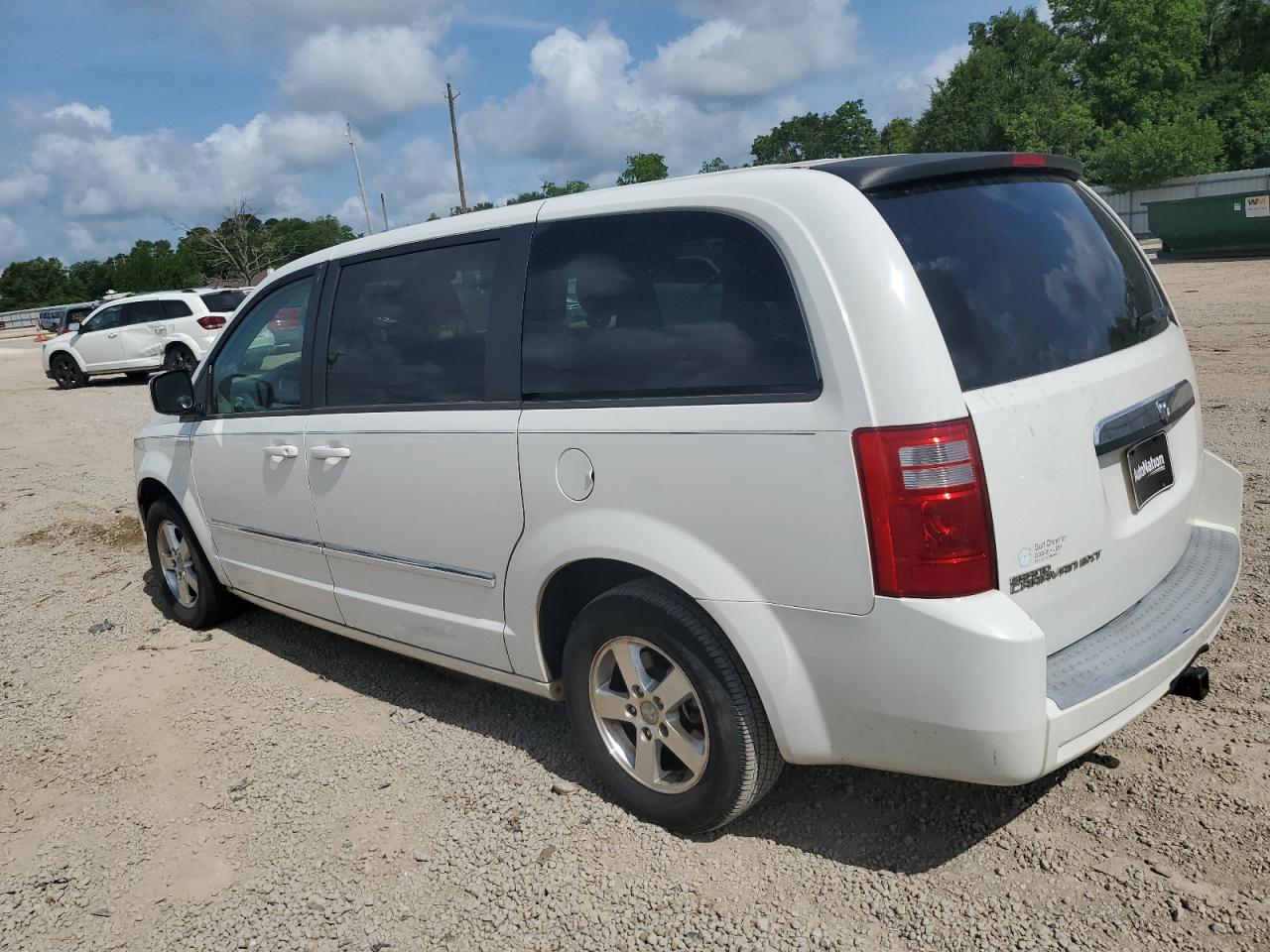 2008 Dodge Grand Caravan Sxt - Image 2