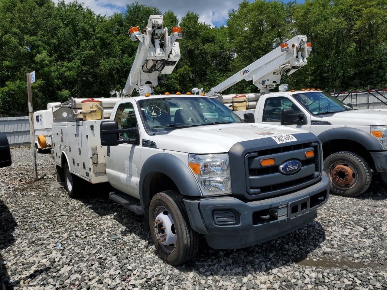 2015 Ford F450 Super Duty - Фото 4