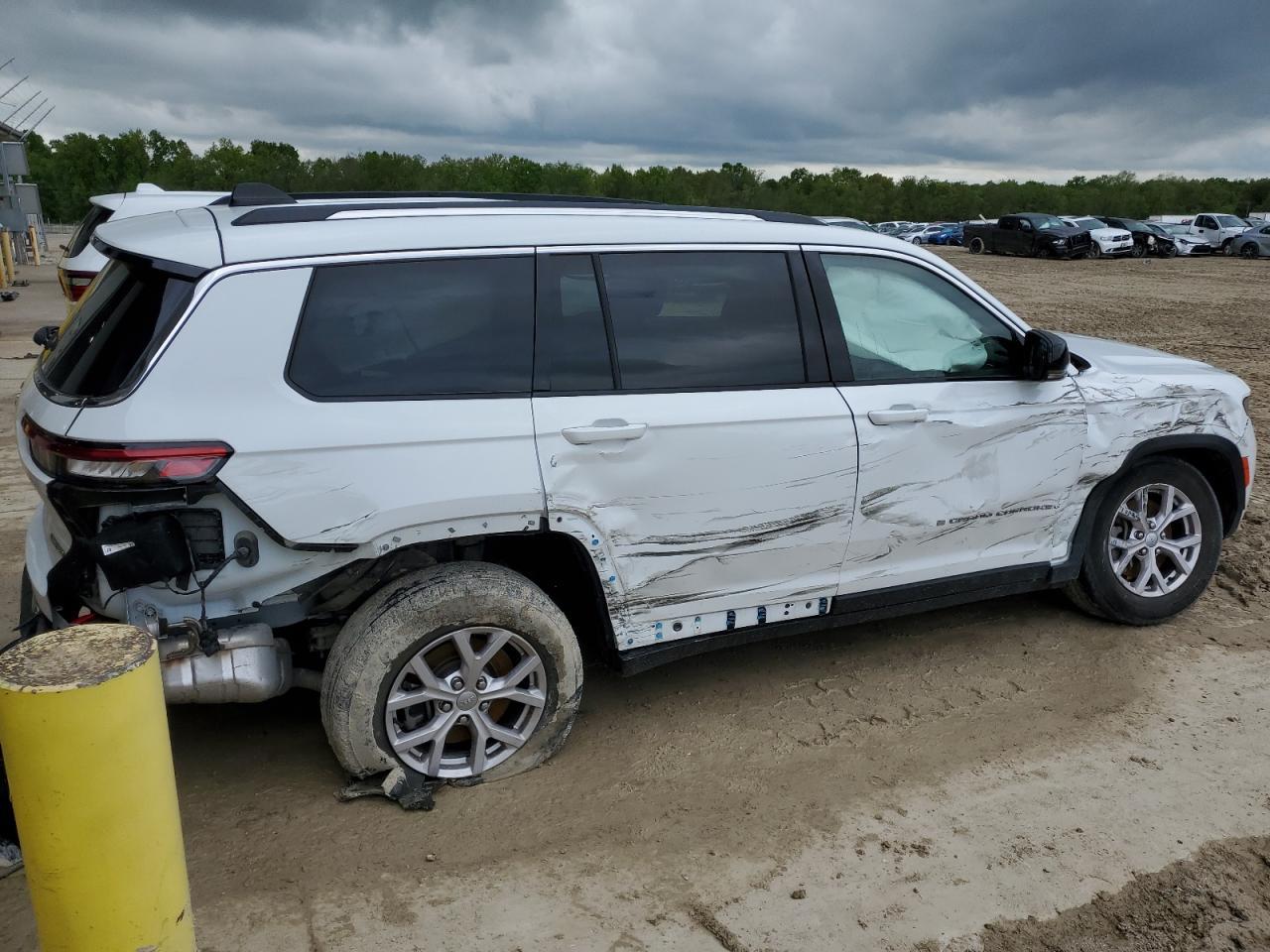2022 Jeep Grand Cherokee L Limited - Фото 3