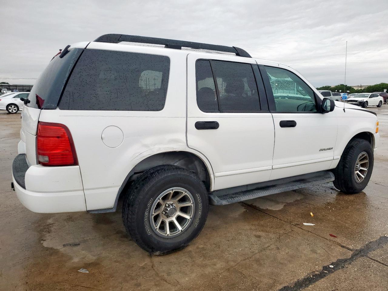 2005 Ford Explorer Xlt - Фото 3