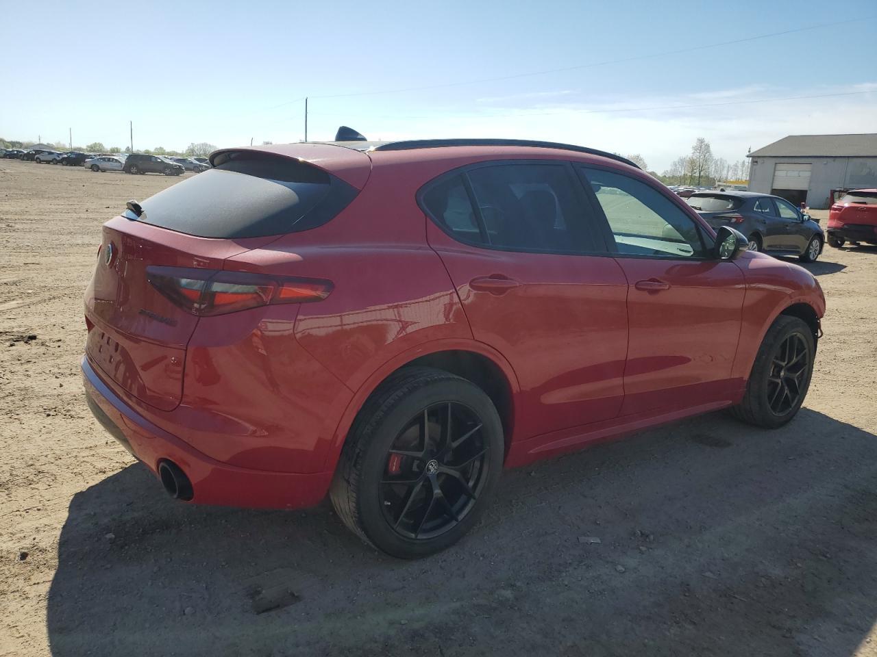 2020 Alfa Romeo Stelvio Ti - Image 3