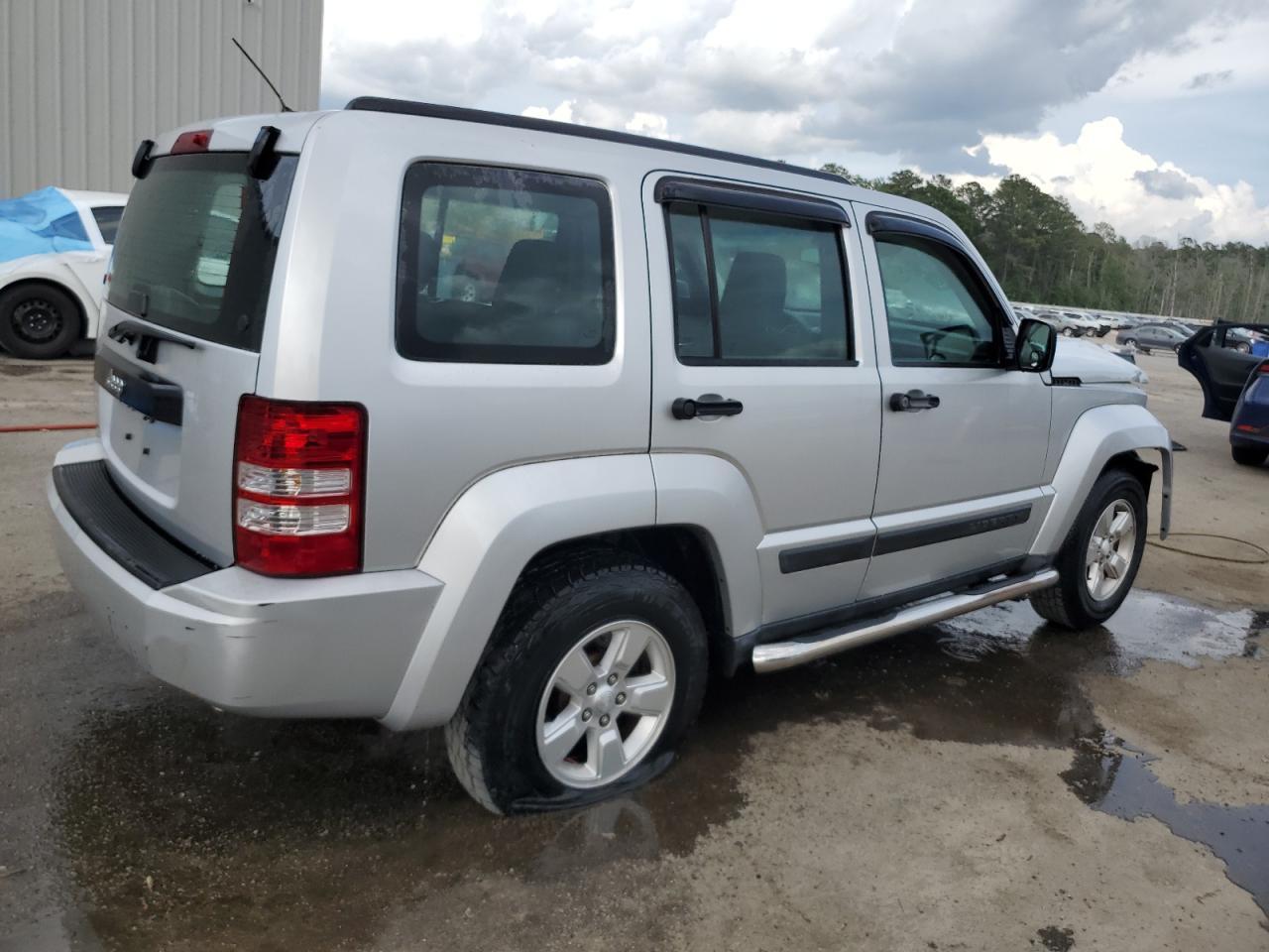 2009 Jeep Liberty Sport - Фото 3