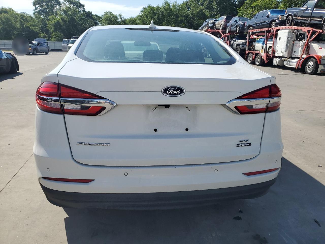 2020 Ford Fusion Se - Image 6