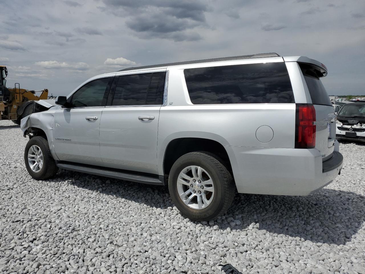 2019 Chevrolet Suburban K1500 Lt - Image 2