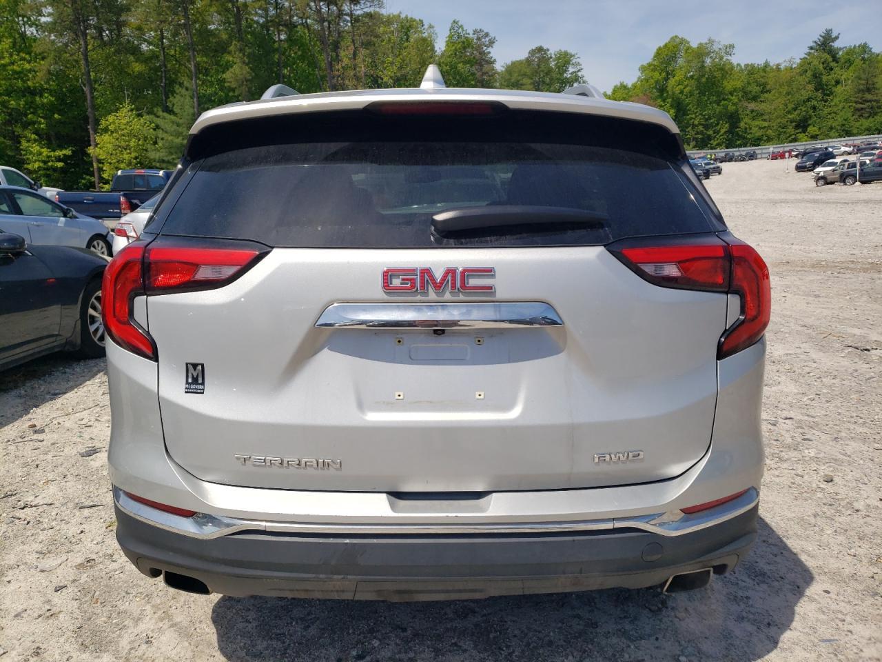 2018 GMC Terrain Slt - Image 6