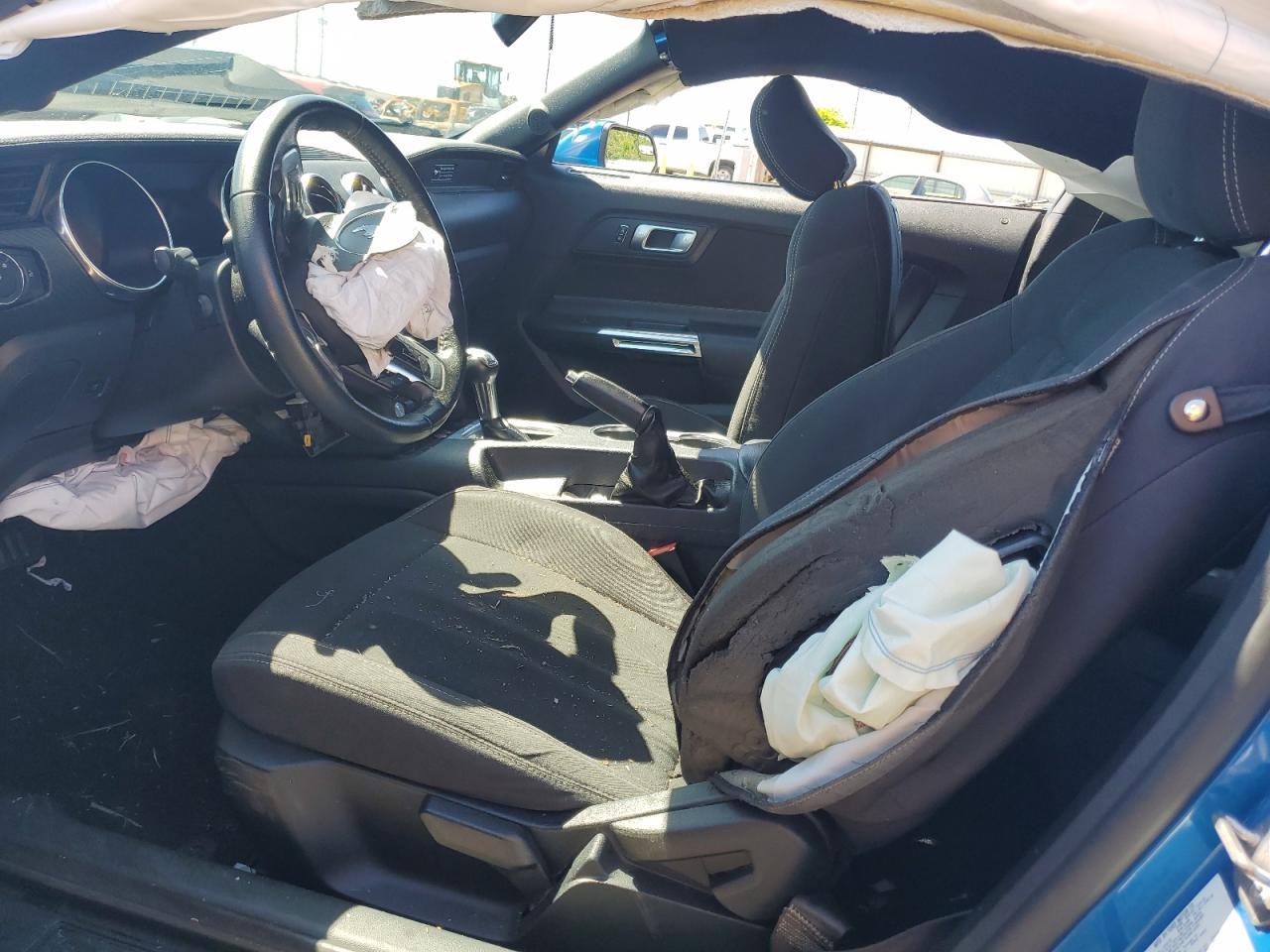 2020 Ford Mustang - Фото 7