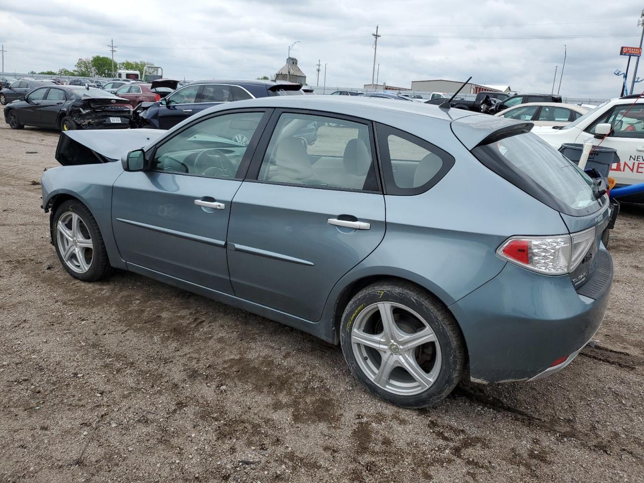 2011 Subaru Impreza Outback Sport - Фото 2