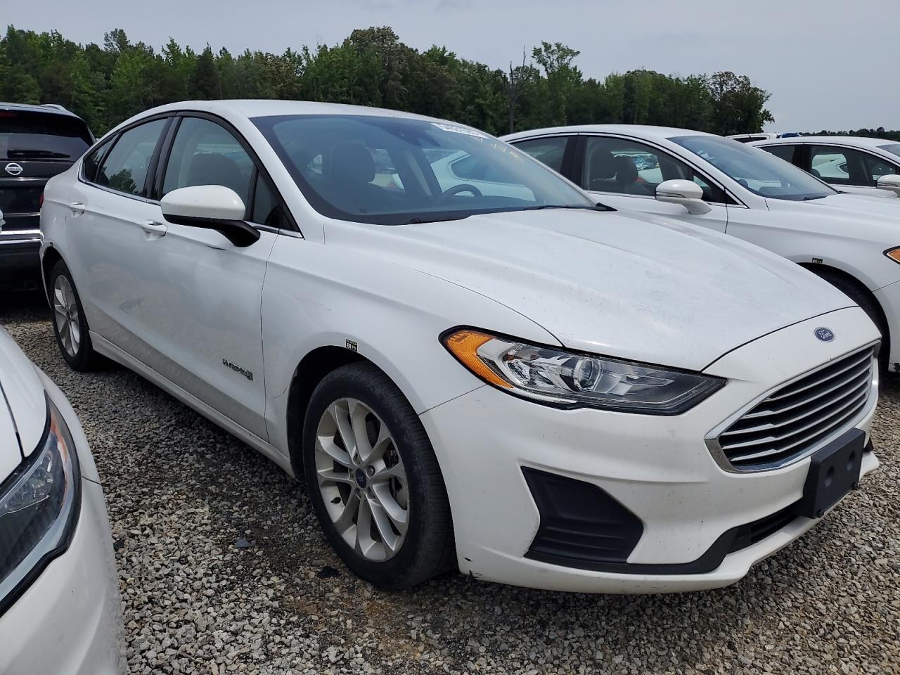 2019 Ford Fusion Se - Фото 4