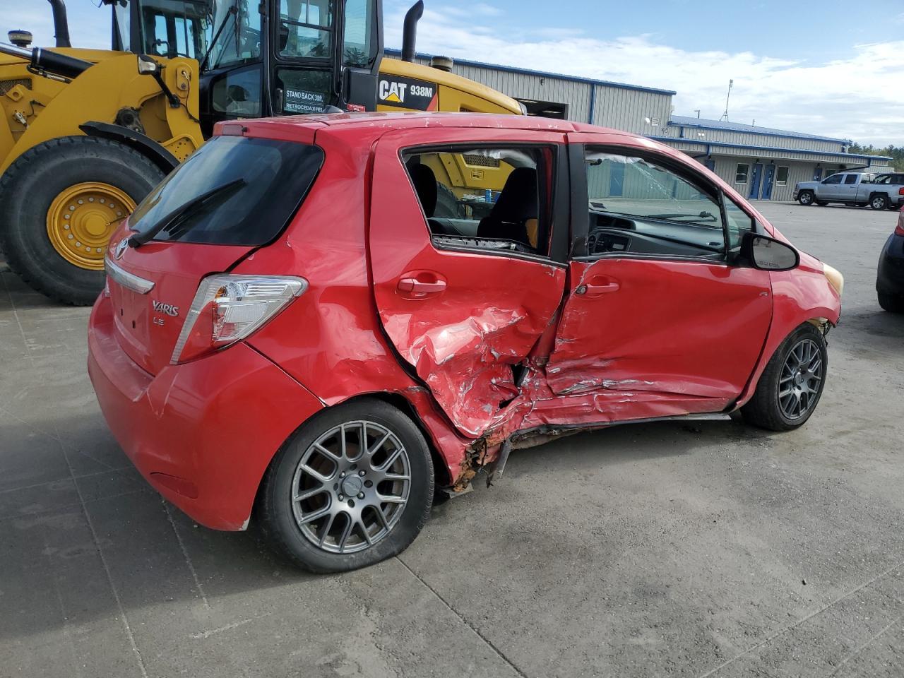 2012 Toyota Yaris - Image 3