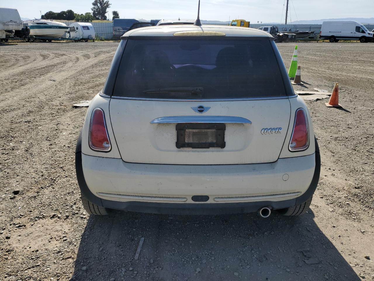 2010 Mini Cooper - Фото 6