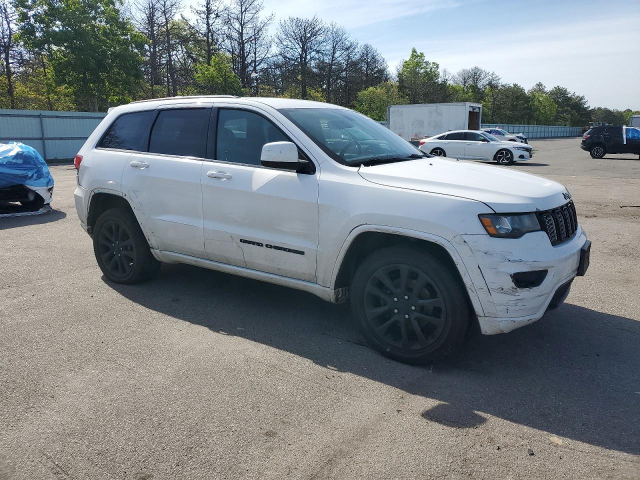 2017 Jeep Grand Cherokee Laredo - Фото 4