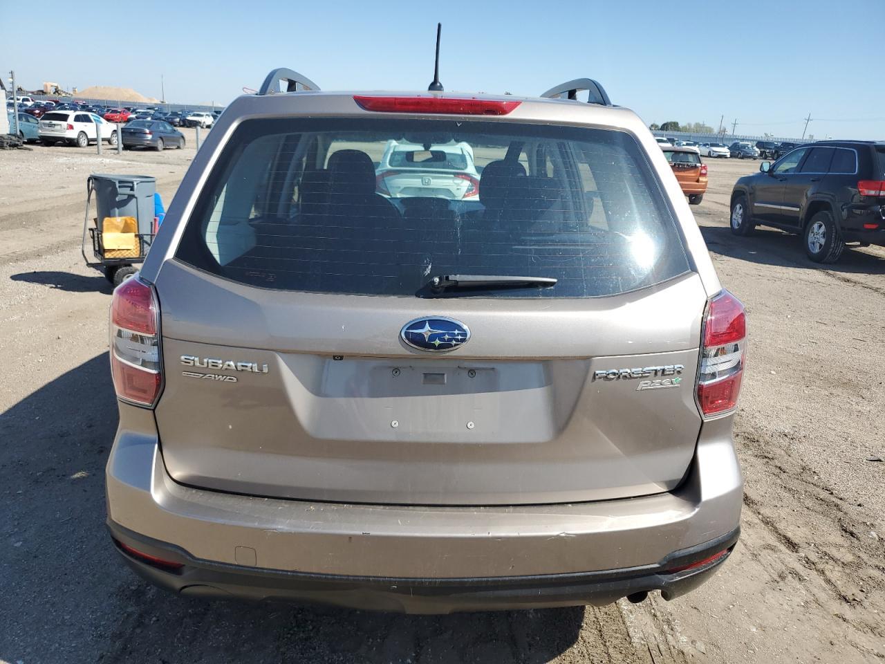 2015 Subaru Forester 2.5I - Image 6