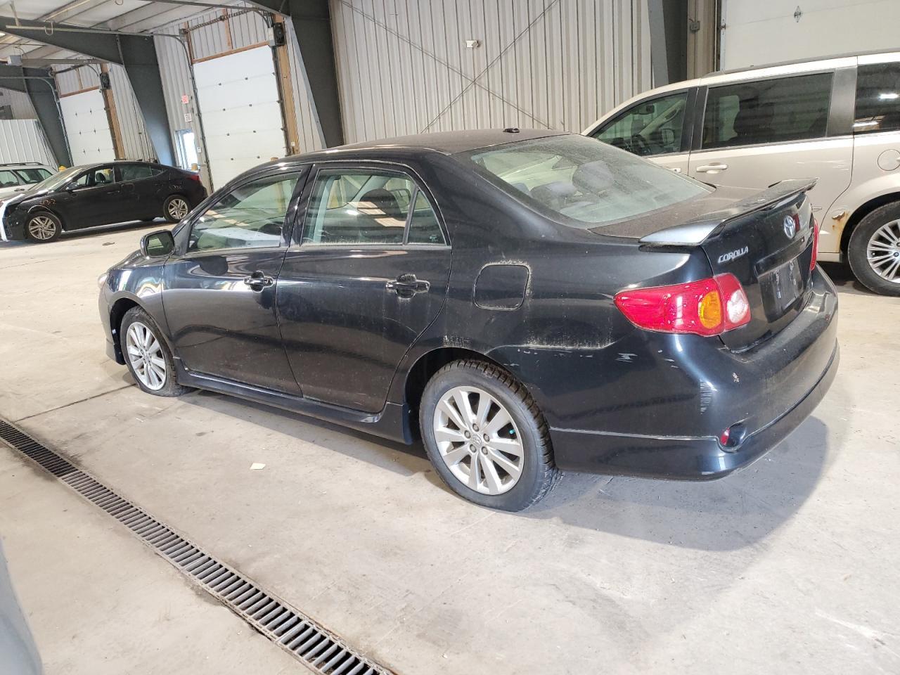 2009 Toyota Corolla Base - Фото 2