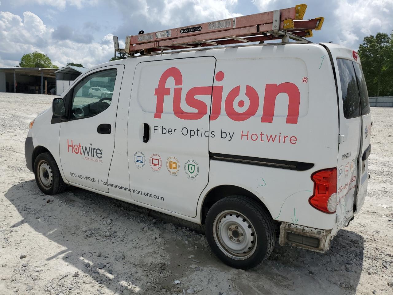 2015 Nissan Nv200 2.5S - Фото 2