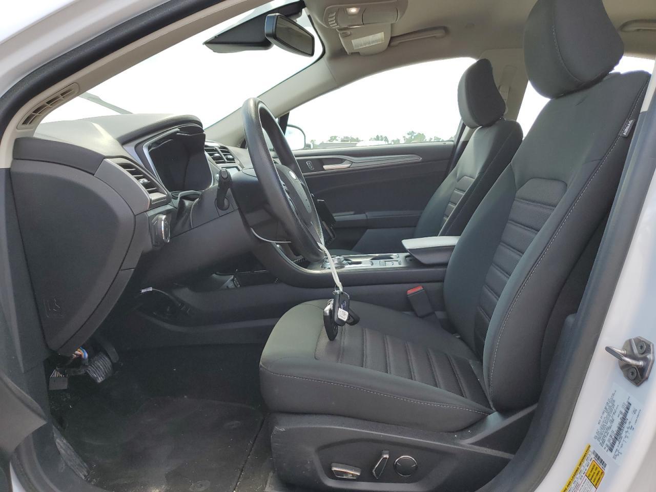 2020 Ford Fusion Se - Фото 7