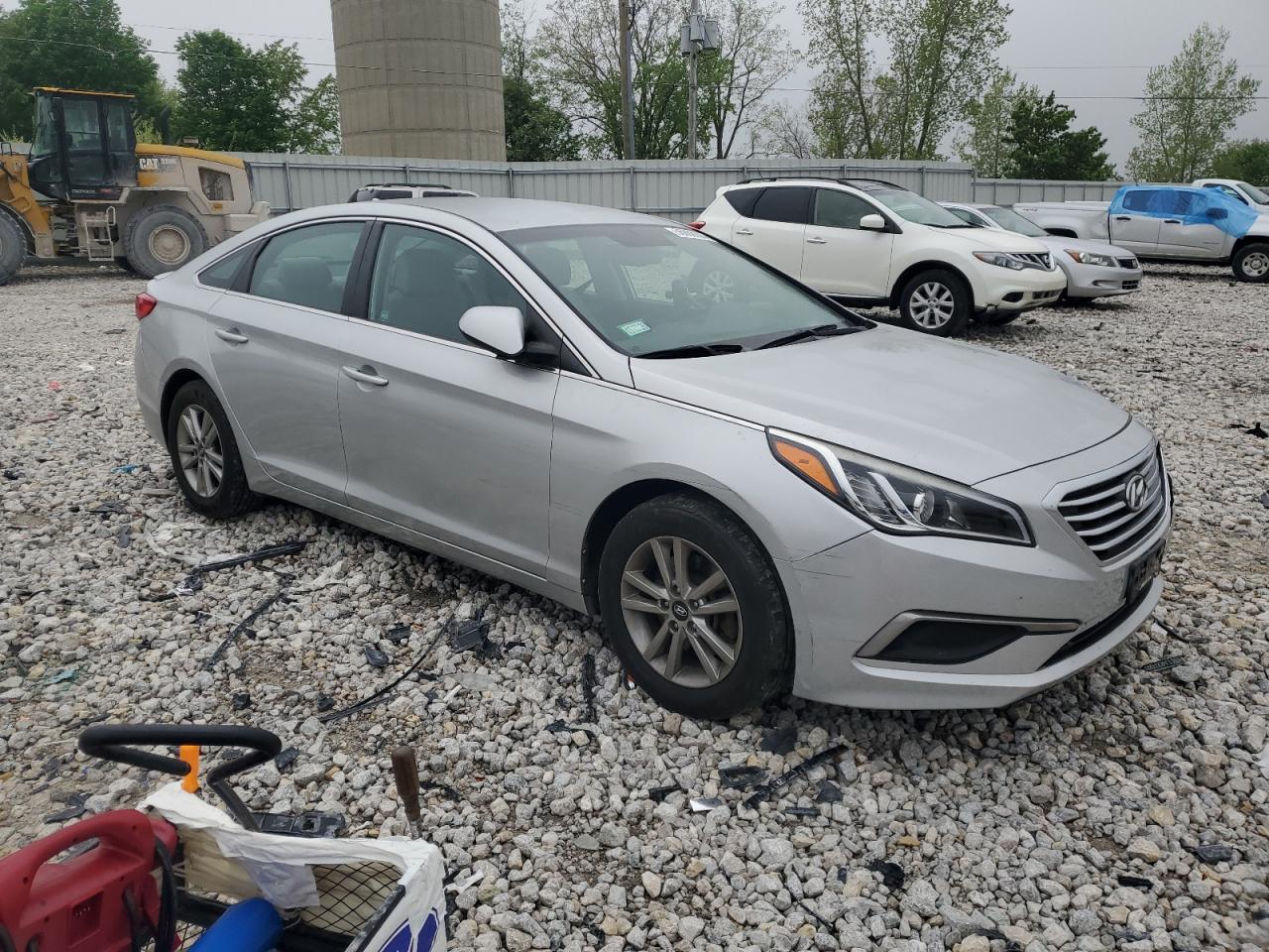 2017 Hyundai Sonata Se - Image 4