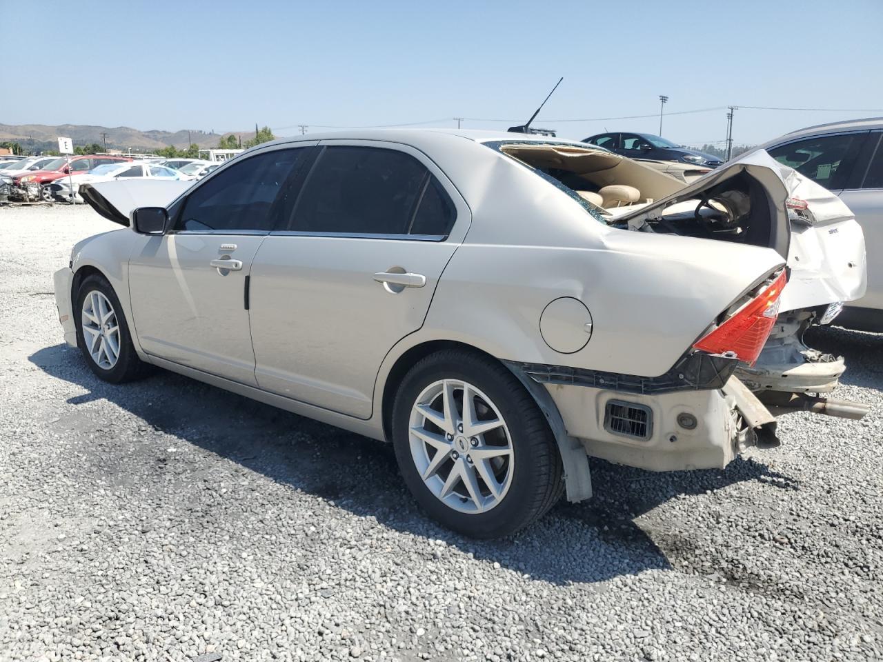2010 Ford Fusion Sel - Image 2