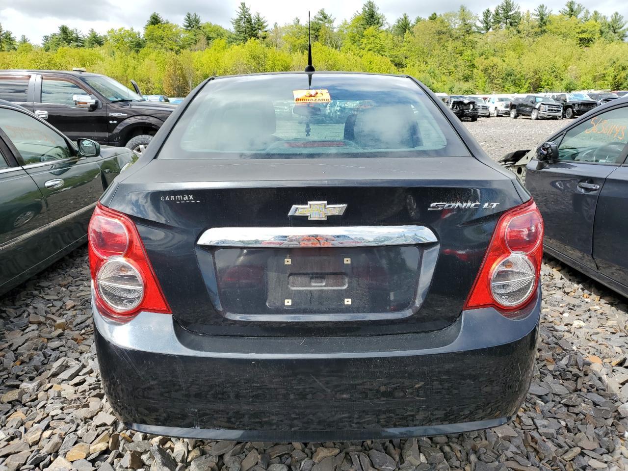 2014 Chev Sonic Lt - Фото 6