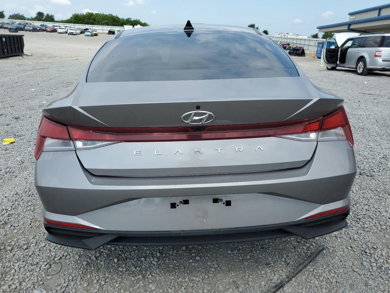 2023 Hyundai Elantra Sel - Image 6