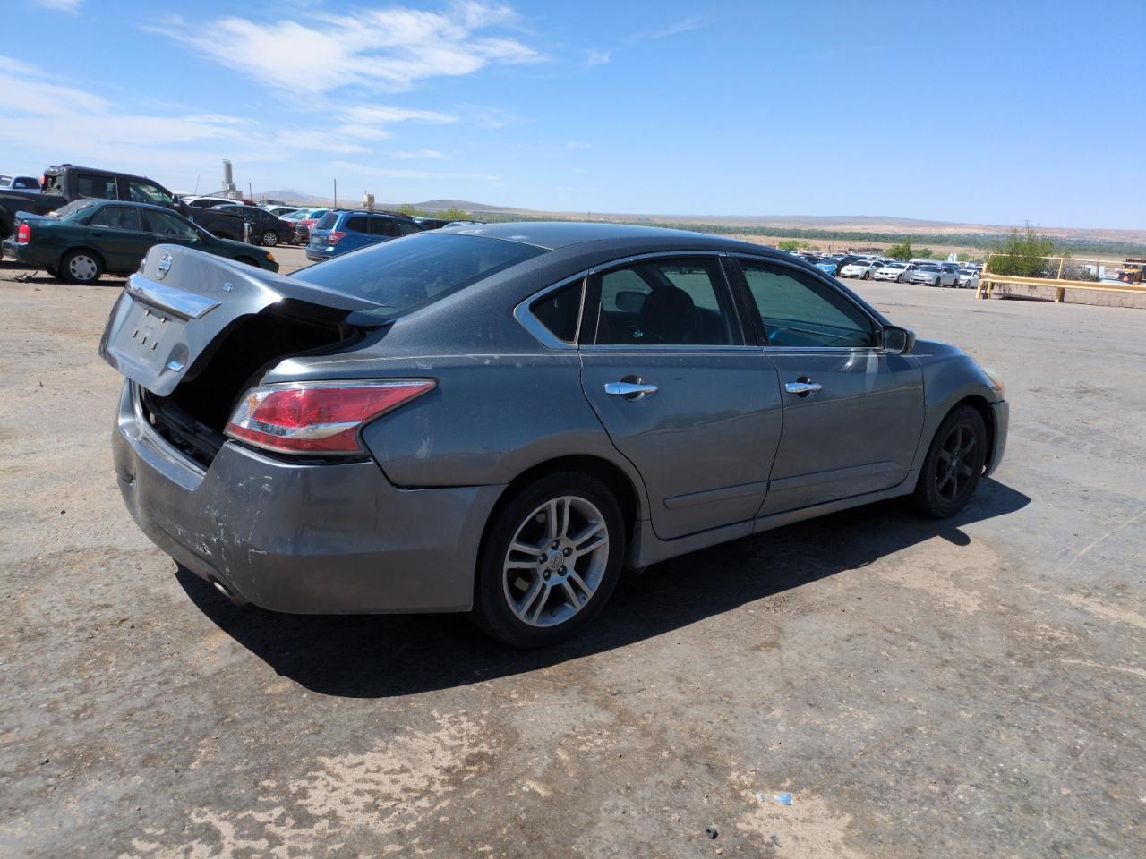2014 Nissan Altima 2.5 - Фото 3