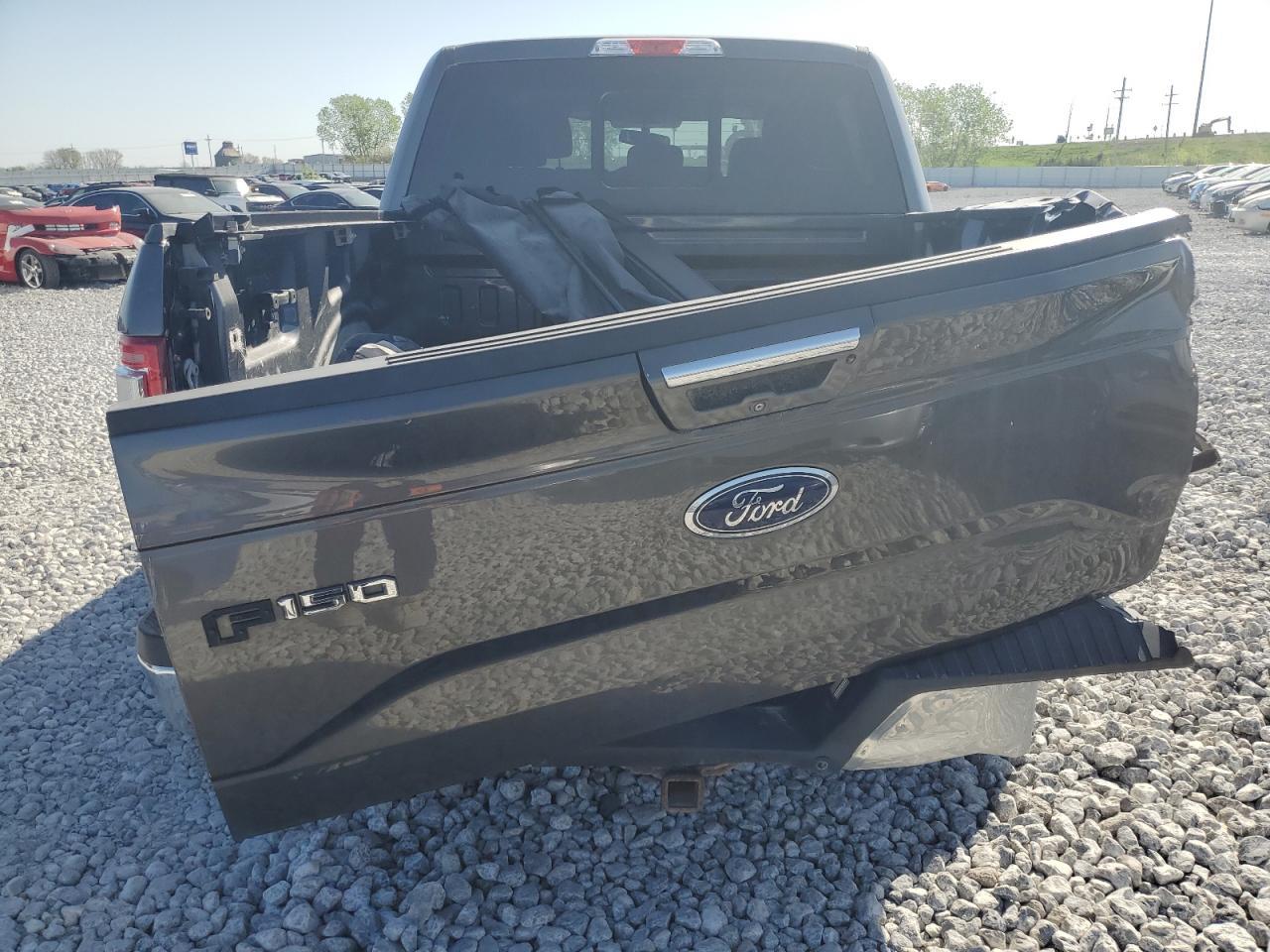 2015 Ford F150 Supercrew - Фото 6