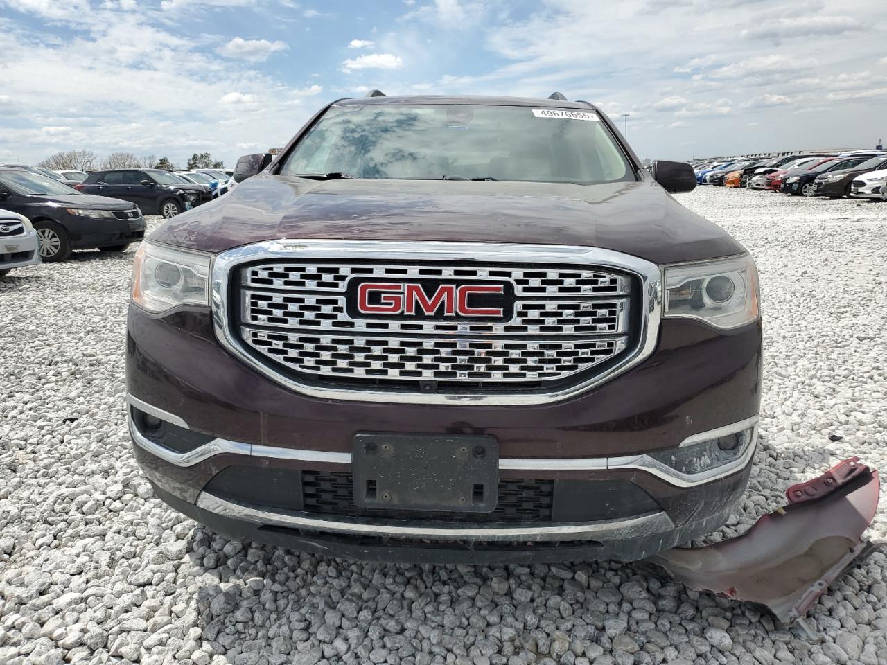 2017 GMC Acadia Denali - Image 5