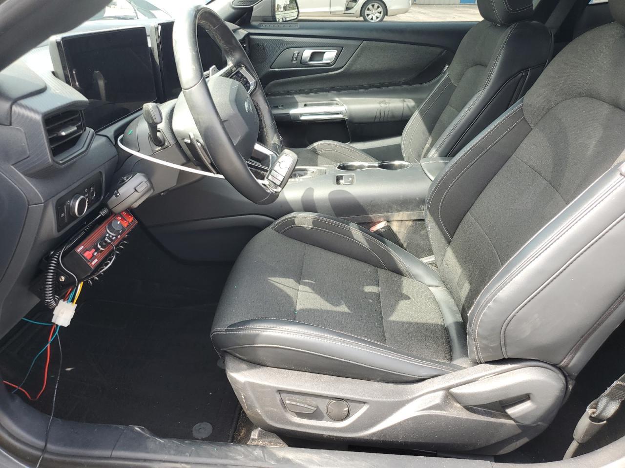 2024 Ford Mustang Gt - Фото 7