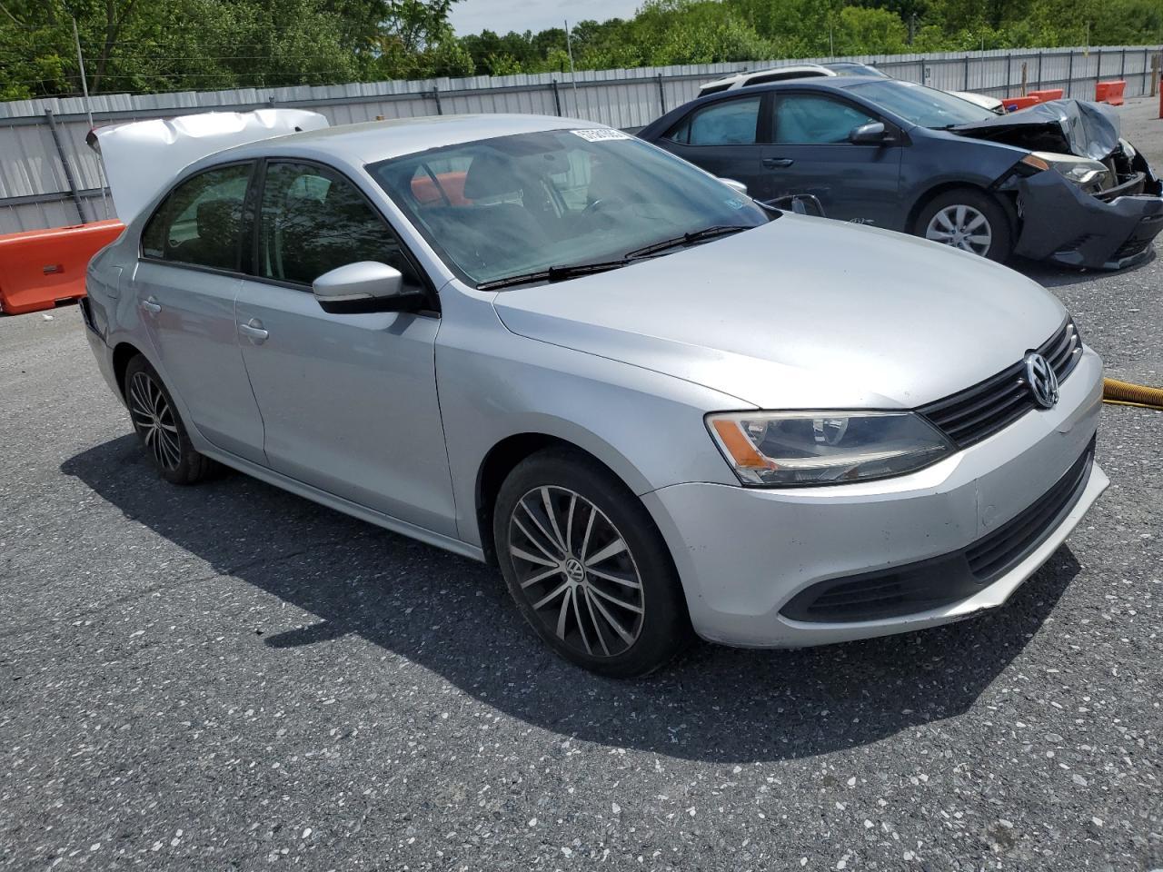 2011 Volkswagen Jetta Se - Image 4