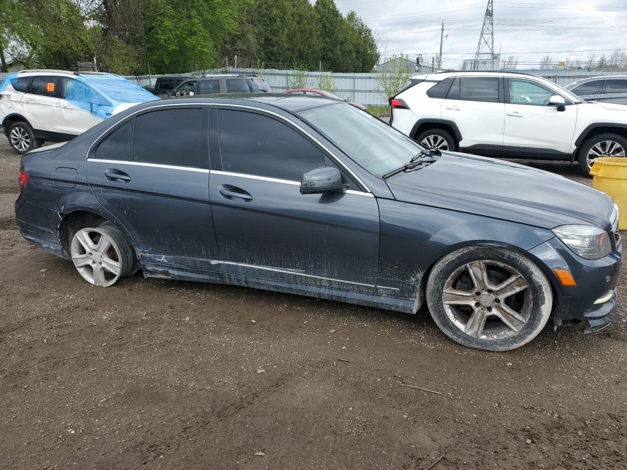 2011 Mercedes-Benz C 300 - Фото 4