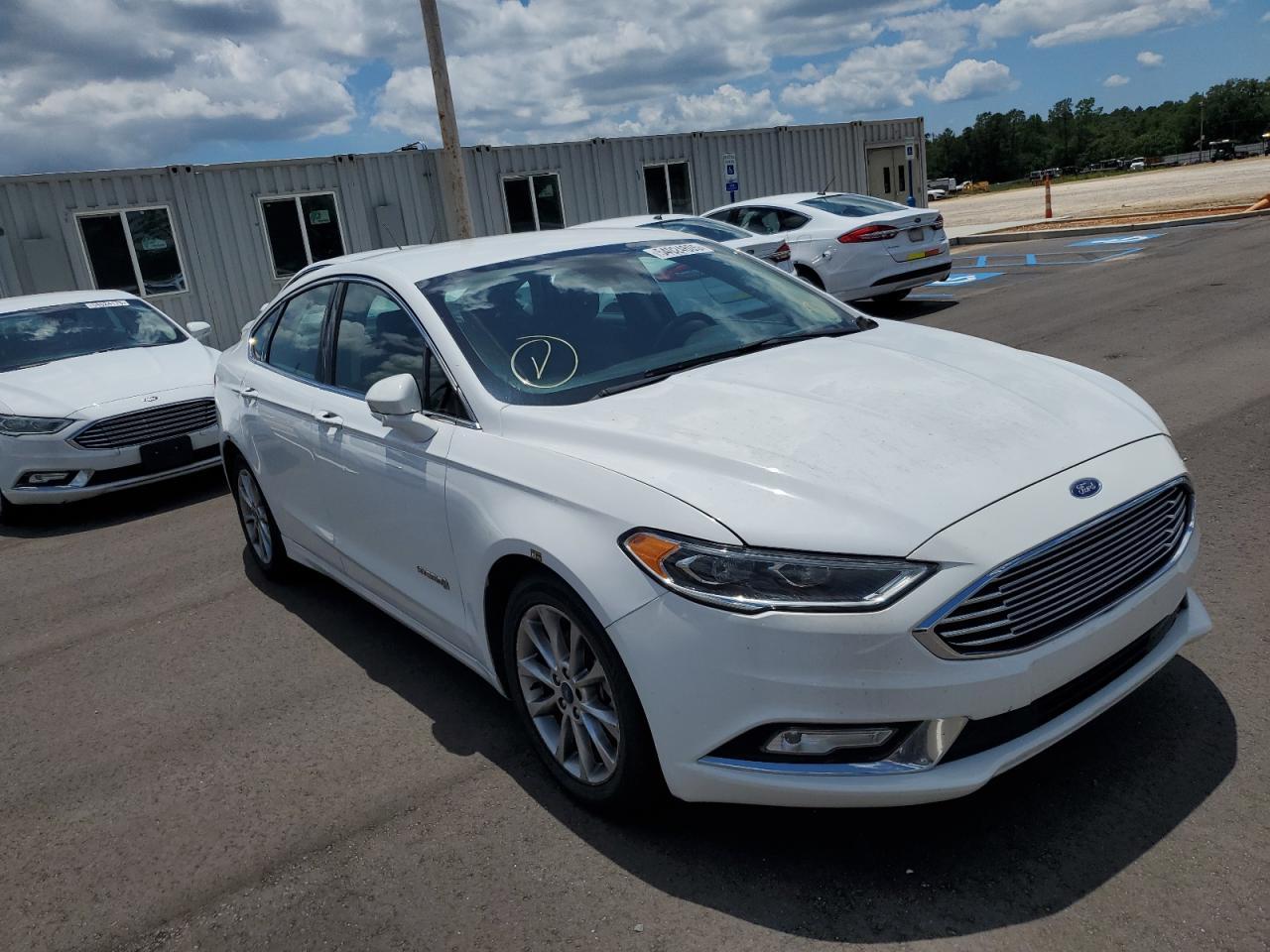2017 Ford Fusion Se Hybrid - Image 4