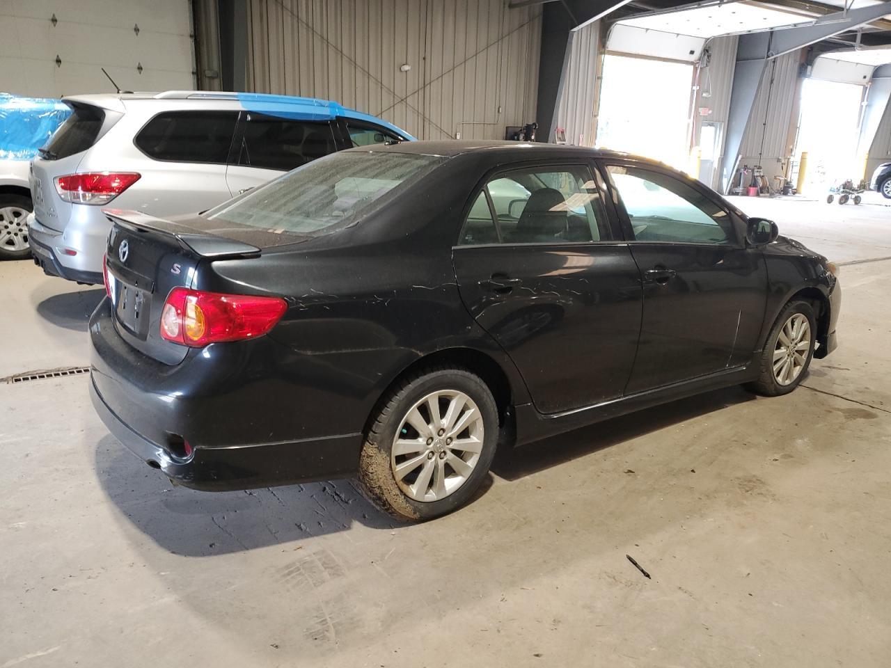 2009 Toyota Corolla Base - Фото 3