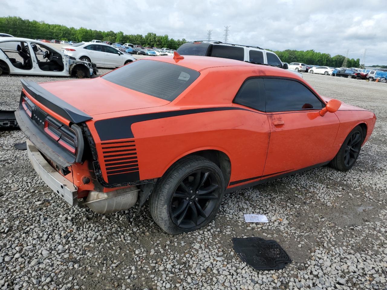 2017 Dodge Challenger Sxt - Фото 3