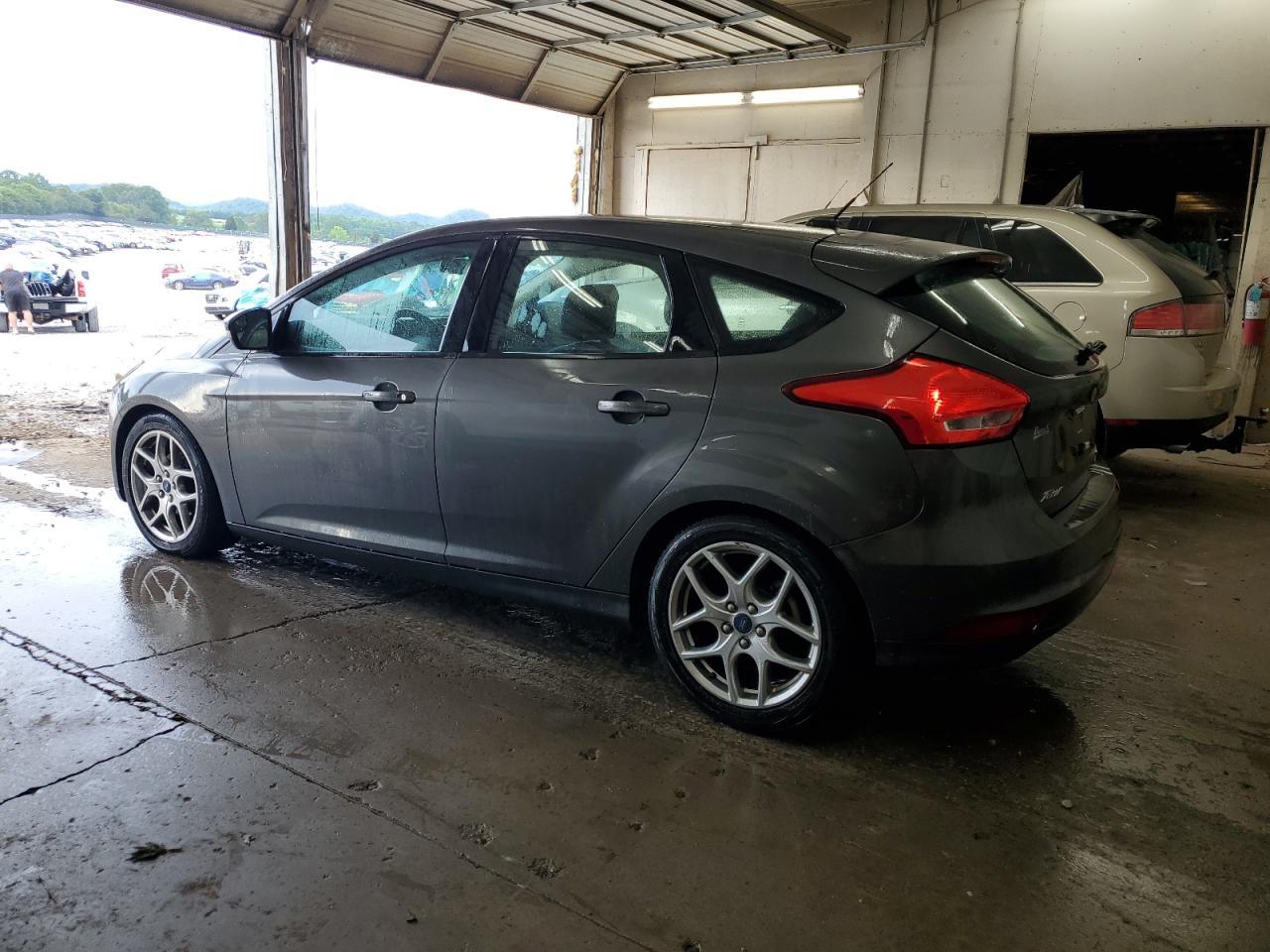 2015 Ford Focus Se - Фото 2
