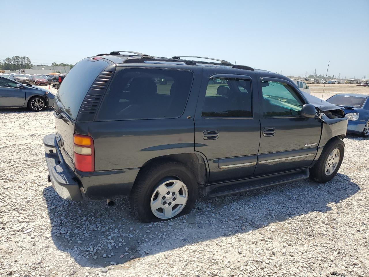 2003 Chevrolet Tahoe C1500 - Фото 3
