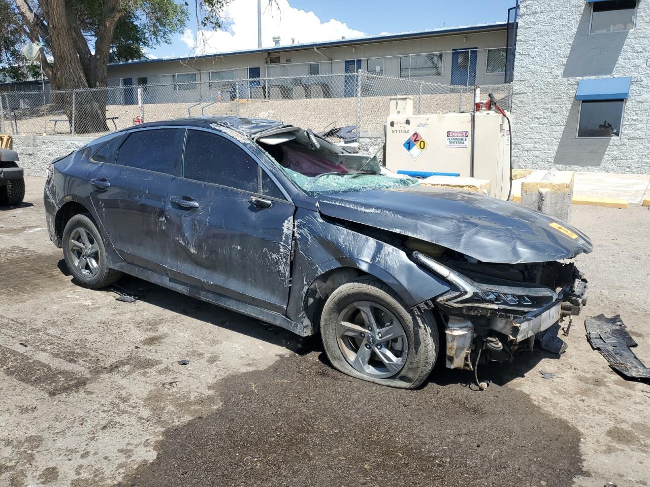 2022 Kia K5 Lxs - Фото 4