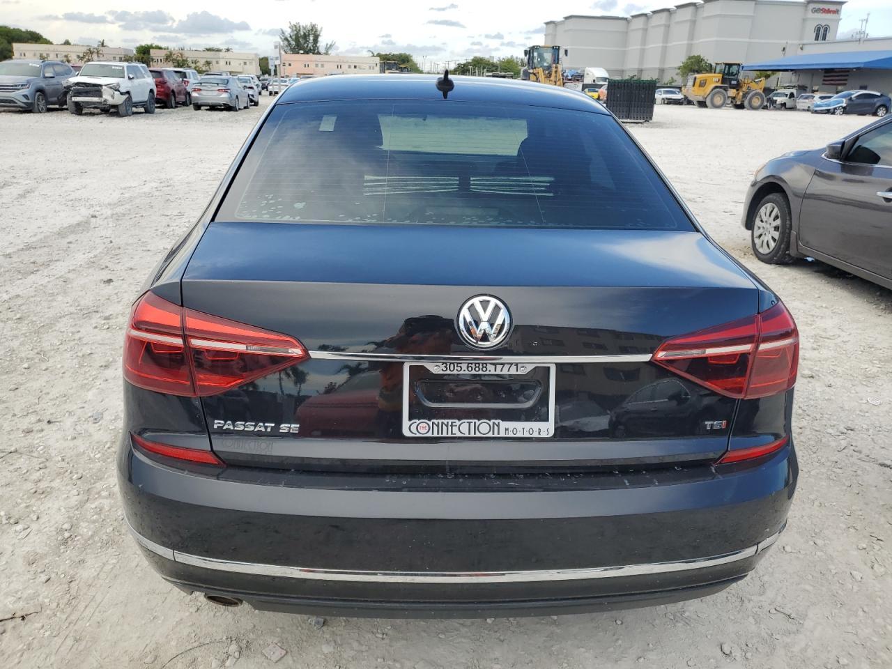 2018 Volkswagen Passat Se - Image 6